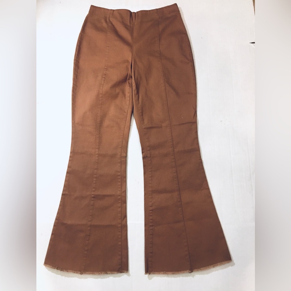 INC International Concept women Elastic waist flayed jeans Size 2